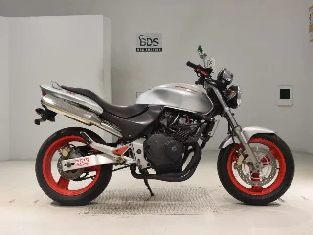 Honda HORNET250