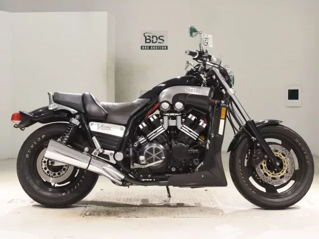 Yamaha V-MAX лот № 5476 оценка 4  с аукциона в Японии