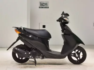 Suzuki ADDRESS V50-3