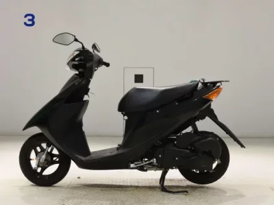 Suzuki ADDRESS V50-3