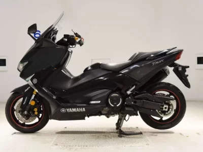 Yamaha T-MAX530DX