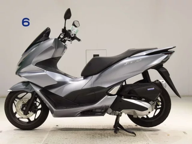 Honda PCX125-4