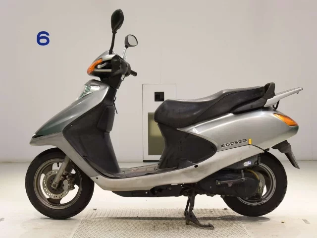 Honda SPACY100