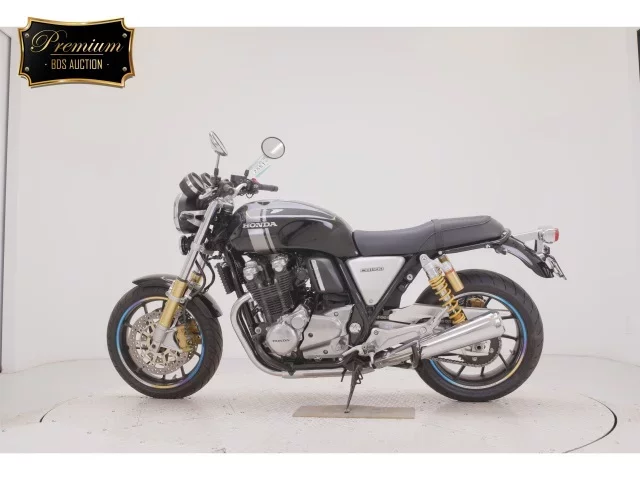 Honda CB1100RS