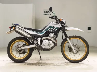 Yamaha SEROW 250-2