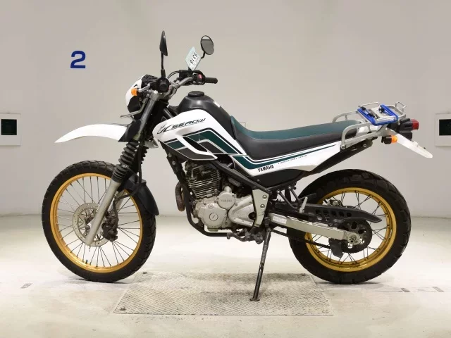 Yamaha SEROW 250-2