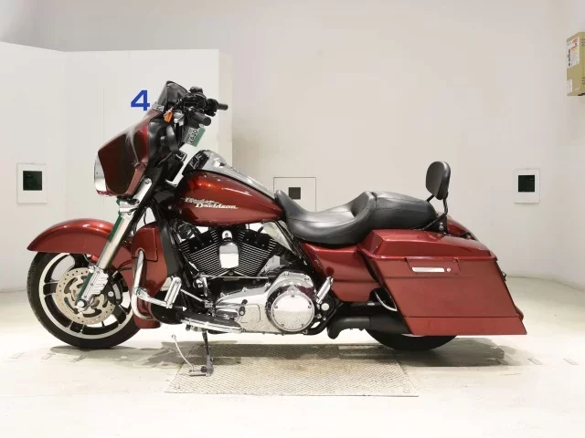 Harley-Davidson HARLEY FLHX1580