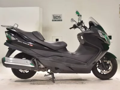 Suzuki SKYWAVE 250M