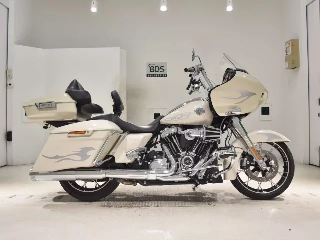 Harley-Davidson HARLEY FLTRXS1870 лот № 2702 оценка 5  с аукциона в Японии