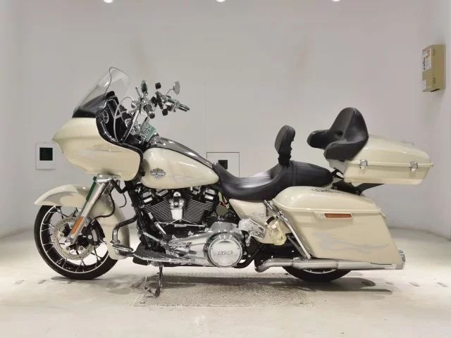 Harley-Davidson HARLEY FLTRXS1870