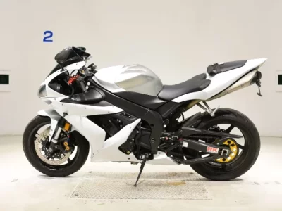 Yamaha YZF-R1  с аукциона в Японии