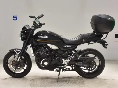 Kawasaki Z900RS лот № 2689 оценка 5  с аукциона в Японии 2