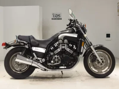 Yamaha V-MAX  с аукциона в Японии