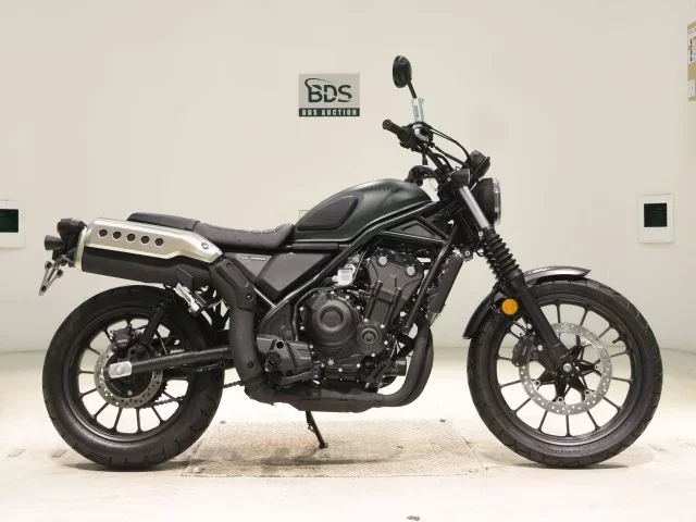 Honda CL500 лот № 7679 оценка 8  с аукциона в Японии