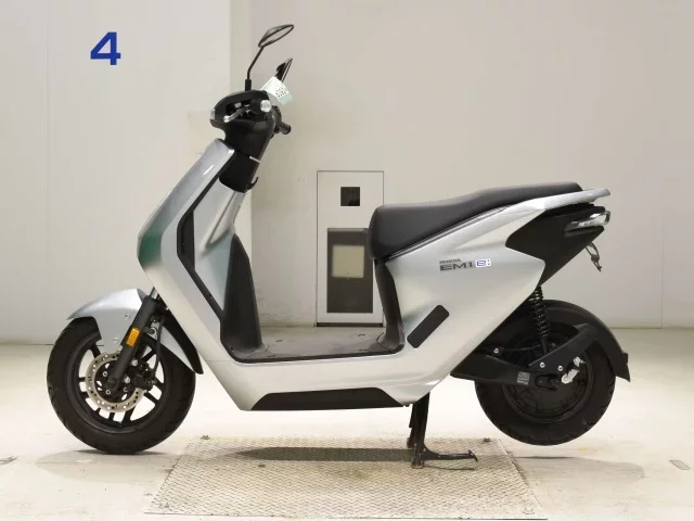 Honda EM1E: