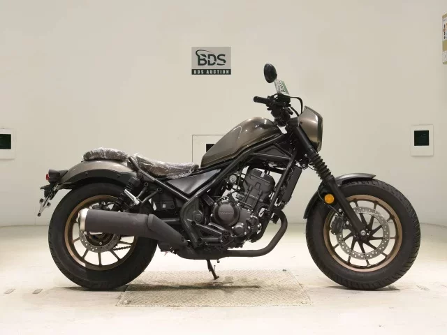 Honda REBEL 250S лот № 8043 оценка 8  с аукциона в Японии
