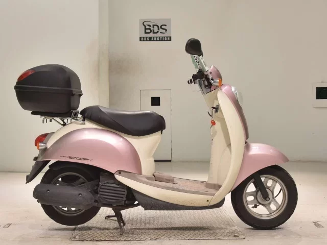 Honda CREA SCOOPY
