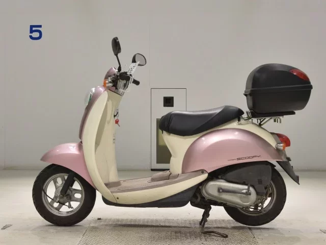 Honda CREA SCOOPY