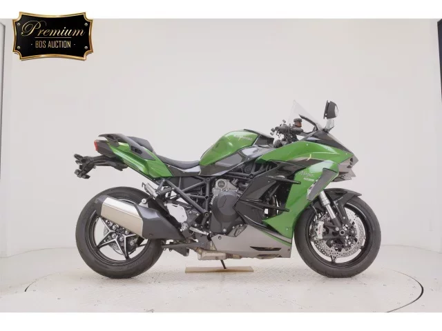 Kawasaki Ninja H2 SX SE+ лот № 0039 оценка 6  с аукциона в Японии