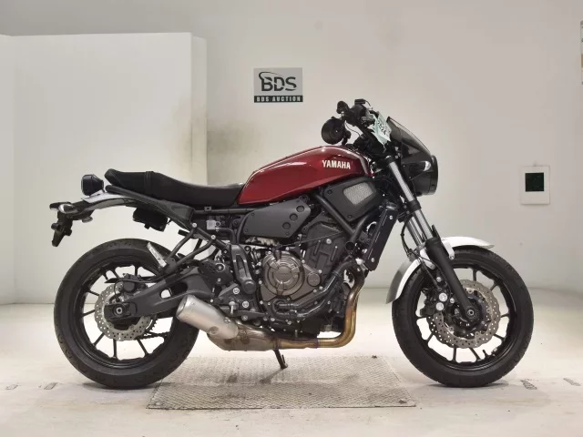 Yamaha XSR700 лот № 2824 оценка 5  с аукциона в Японии