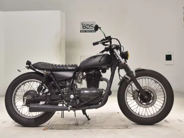 Kawasaki 250TR лот № 2684 оценка 4  с аукциона в Японии