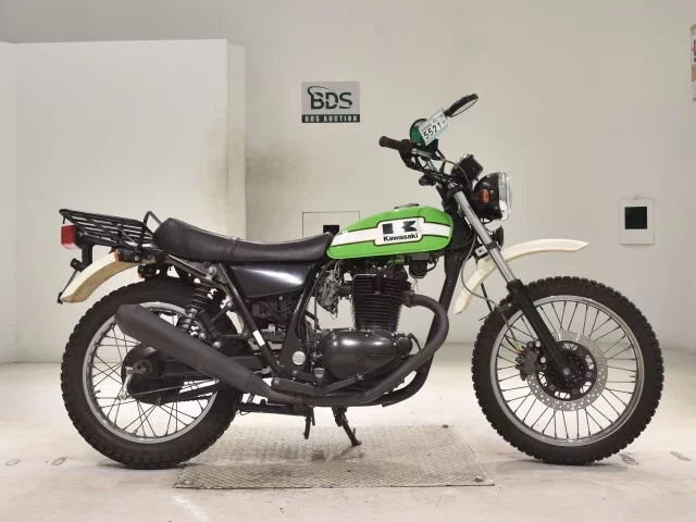 Kawasaki 250TR лот № 5521 оценка 4  с аукциона в Японии