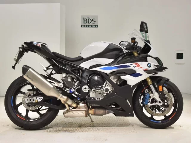 BMW  S1000RR лот № 7613 оценка 7  с аукциона в Японии