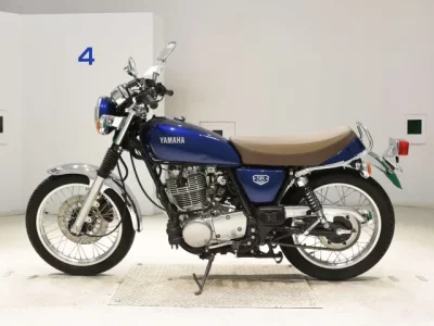 Yamaha SR400-5 лот № 3037 оценка 5  с аукциона в Японии 2