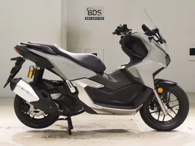 Honda ADV160