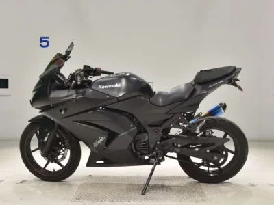 Kawasaki NINJA250R  с аукциона в Японии