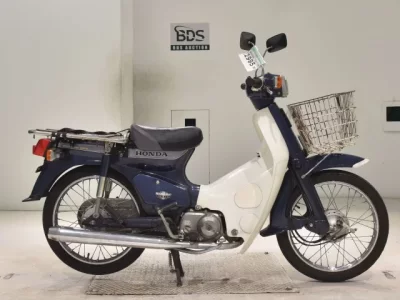 Honda C90
