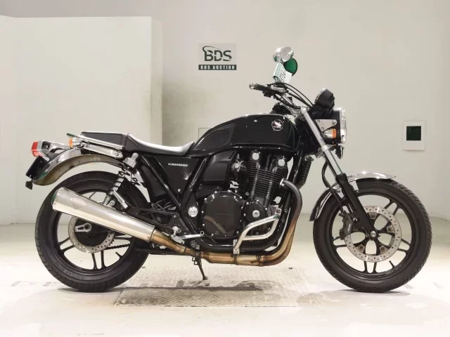 Honda CB1100 лот № 5124 оценка 4  с аукциона в Японии