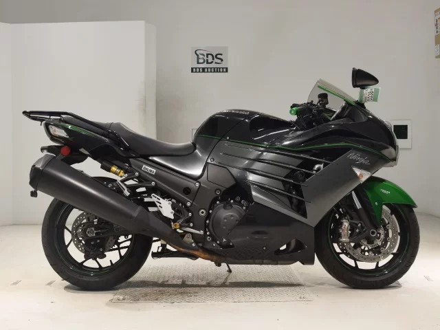 Kawasaki ZX-14RA лот № 0338 оценка 5  с аукциона в Японии