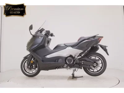 Yamaha T-MAX560  с аукциона в Японии