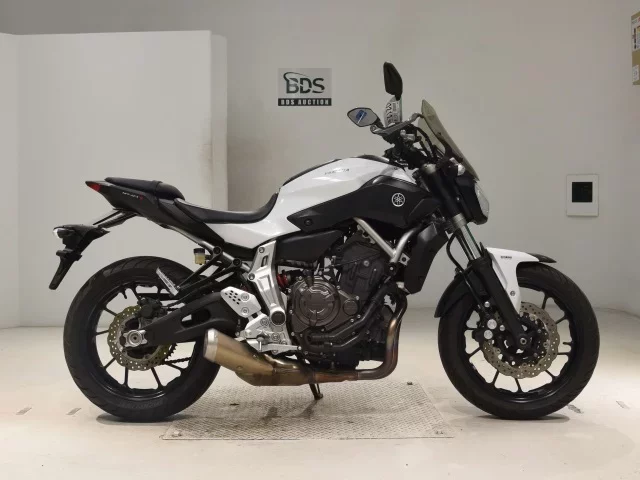 Yamaha MT-07 лот № 0212 оценка 4  с аукциона в Японии