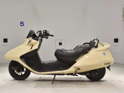 Honda FUSION  с аукциона в Японии