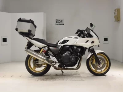 Honda CB400SFV-4 BOLDOR  с аукциона в Японии