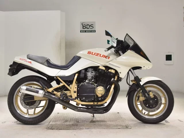 Suzuki GSX750S KATANA лот № 2846 оценка 4  с аукциона в Японии