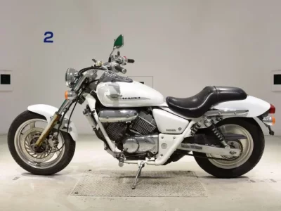 Honda MAGNA 250  с аукциона в Японии
