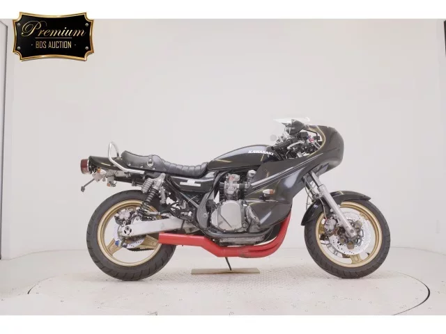 Kawasaki ZEPHYR750 лот № 7558 оценка 4  с аукциона в Японии