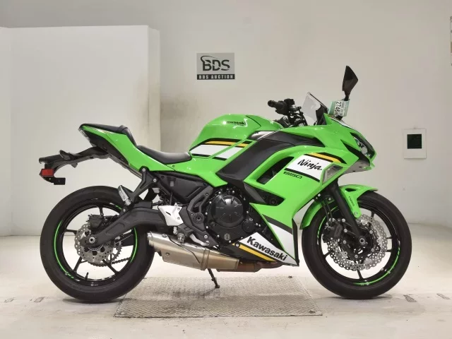 Kawasaki NINJA650A лот № 2746 оценка 6  с аукциона в Японии