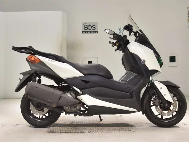 Yamaha X-MAX250A лот № 2903 оценка 4  с аукциона в Японии