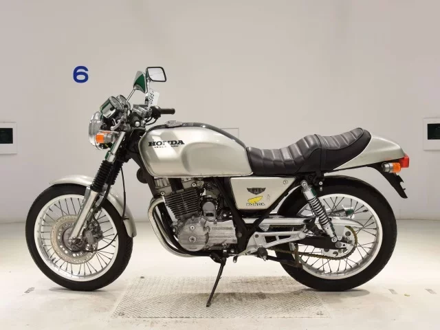 Honda GB250 CLUBMAN 4