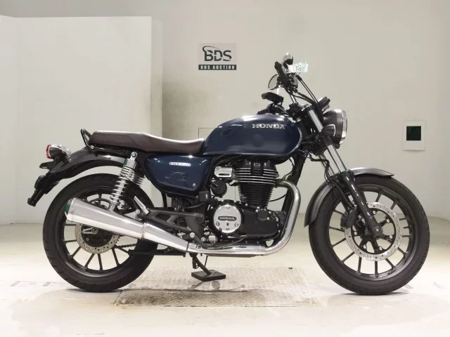 Honda GB350 лот № 2925 оценка 4  с аукциона в Японии