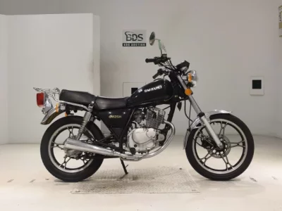 Suzuki GN125H
