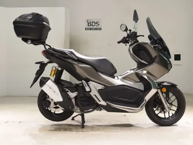 Honda ADV150