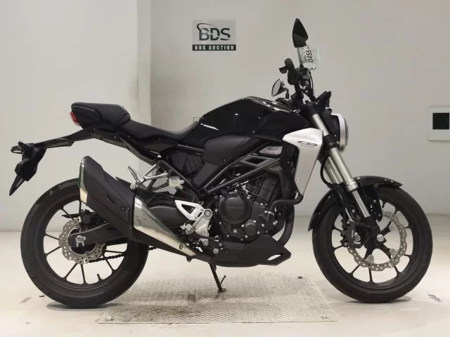 Honda CB250R лот № 0455 оценка 5  с аукциона в Японии