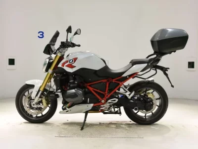 BMW BMW R1200R  с аукциона в Японии