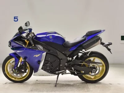 Yamaha YZF-R1  с аукциона в Японии