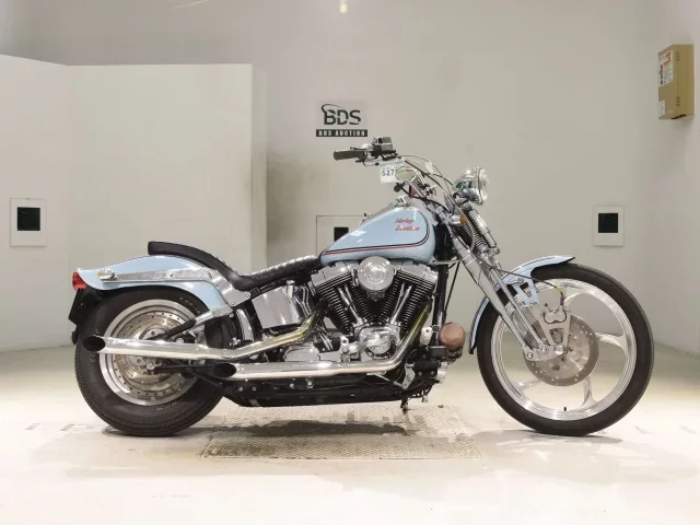 Harley-Davidson HARLEY FXSTS1450 лот № 5272 оценка 4  с аукциона в Японии